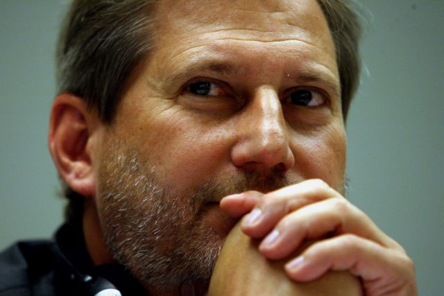 Γιοχάνες Χαν: Μη ικανοποιητική η κατανομή προσφύγων από την Ελλάδα