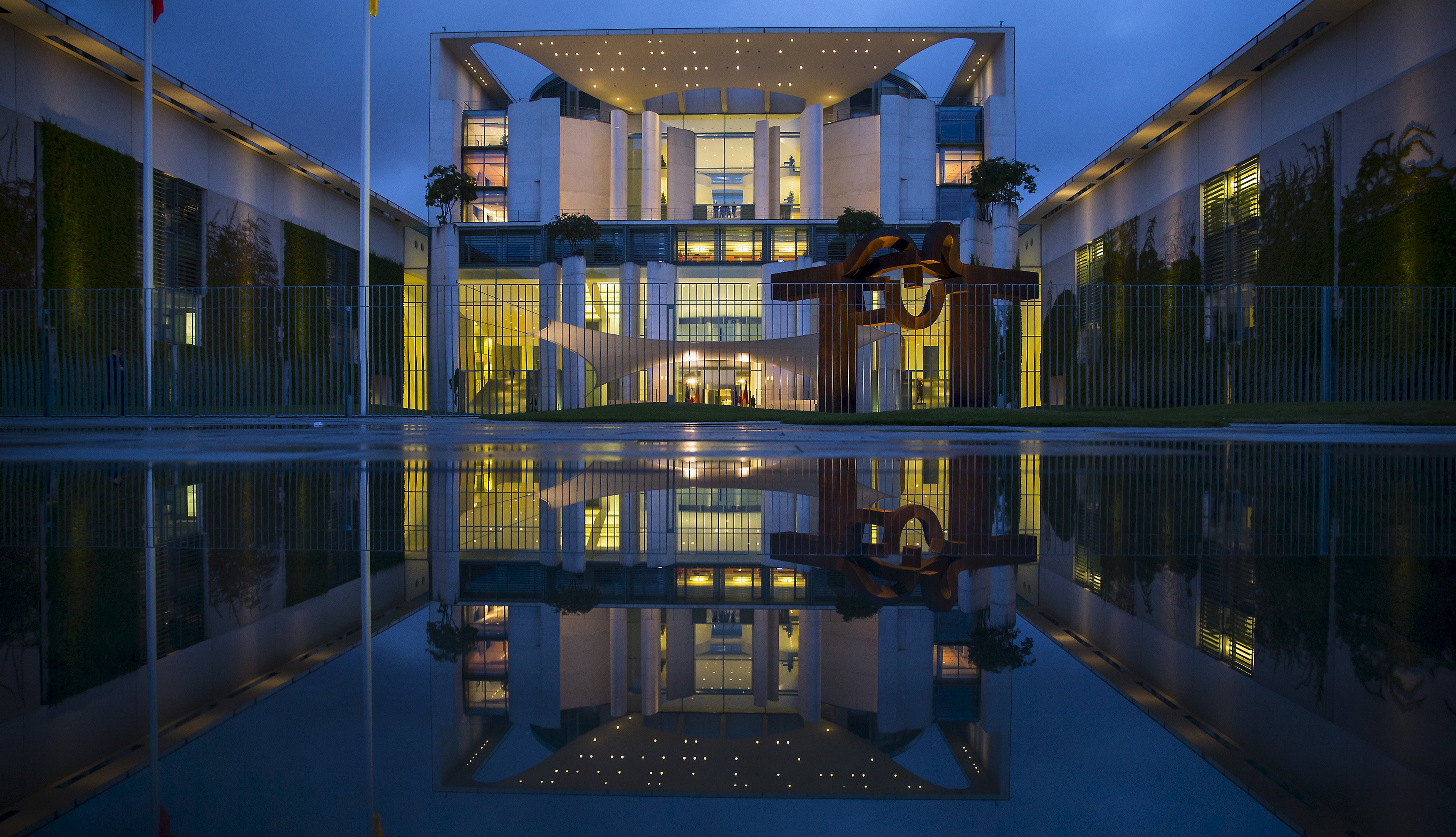 Συνάντηση ευρωπαίων ηγετών στο Βερολίνο πριν τη Σύνοδο