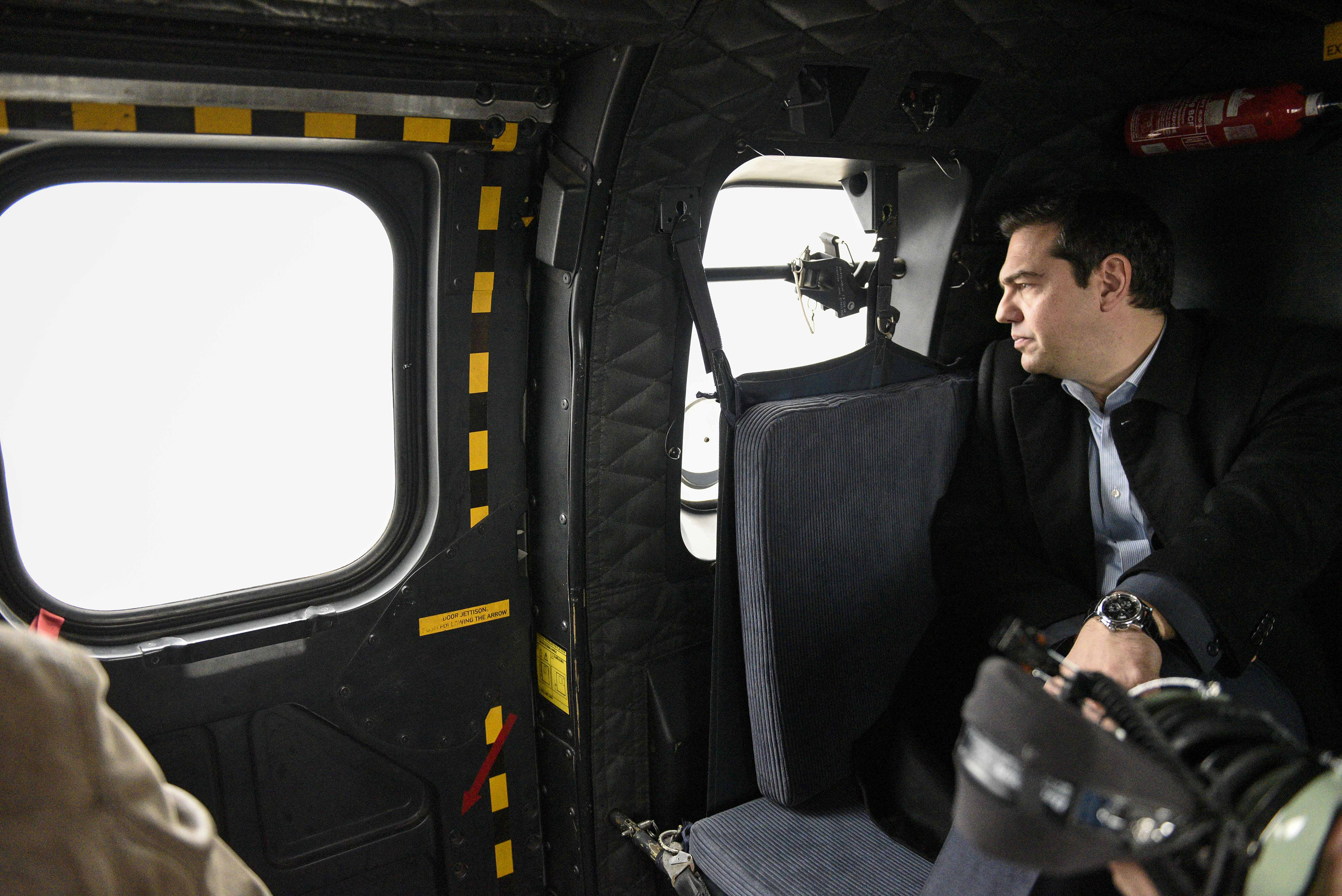 Στην πυρόπληκτη Θάσο ο πρωθυπουργός