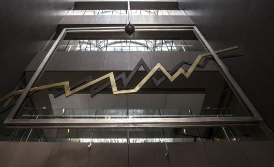 Ήπια υποχώρηση στο Χρηματιστηρίο την Τρίτη