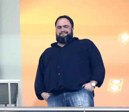 Σκέφτεται παραίτηση ο Μαρινάκης για να μην εμπλακεί ο Ολυμπιακός