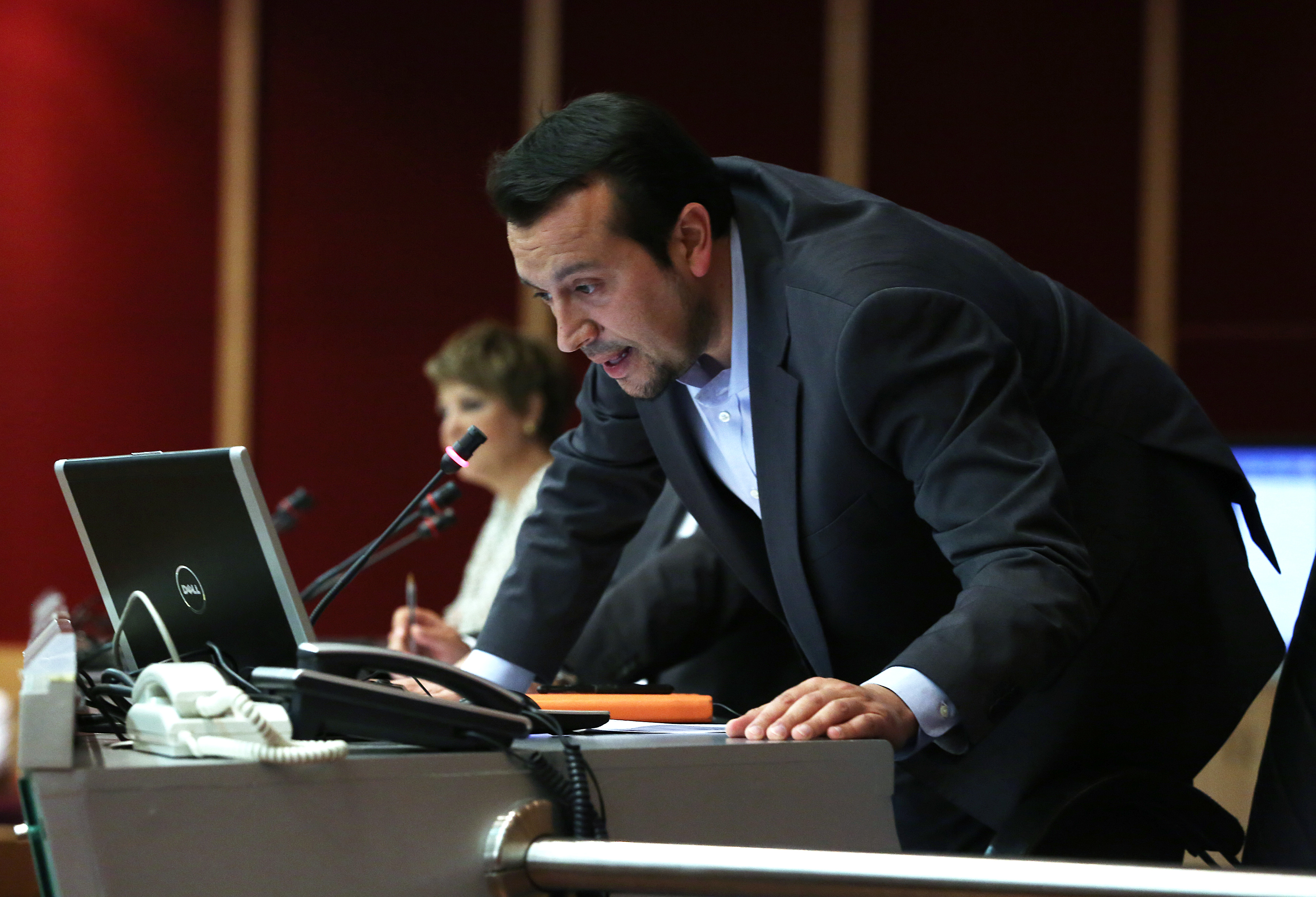 Τους τέσσερις καναλάρχες βλέπει η κυβέρνηση