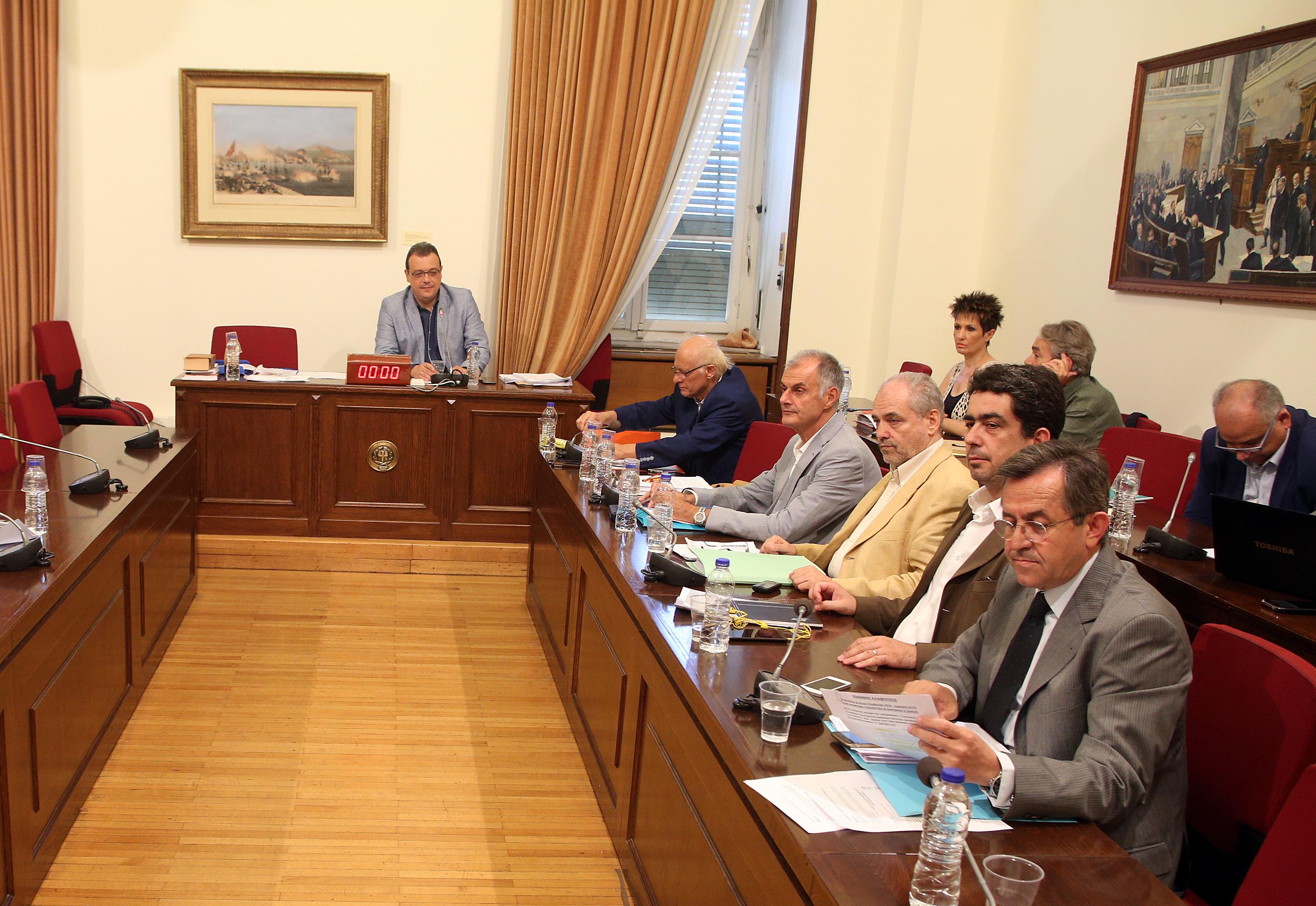 Σκληρή κόντρα ΝΔ – ΣΥΡΙΖΑ για τη δανειοδότηση της Αυγής