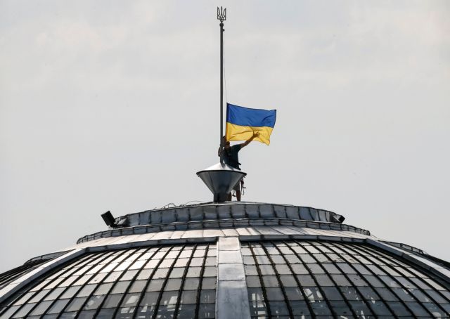 Γαλλία και Γερμανία επιδιώκουν «αναθέρμανση» των συνομιλιών για την Ουκρανία