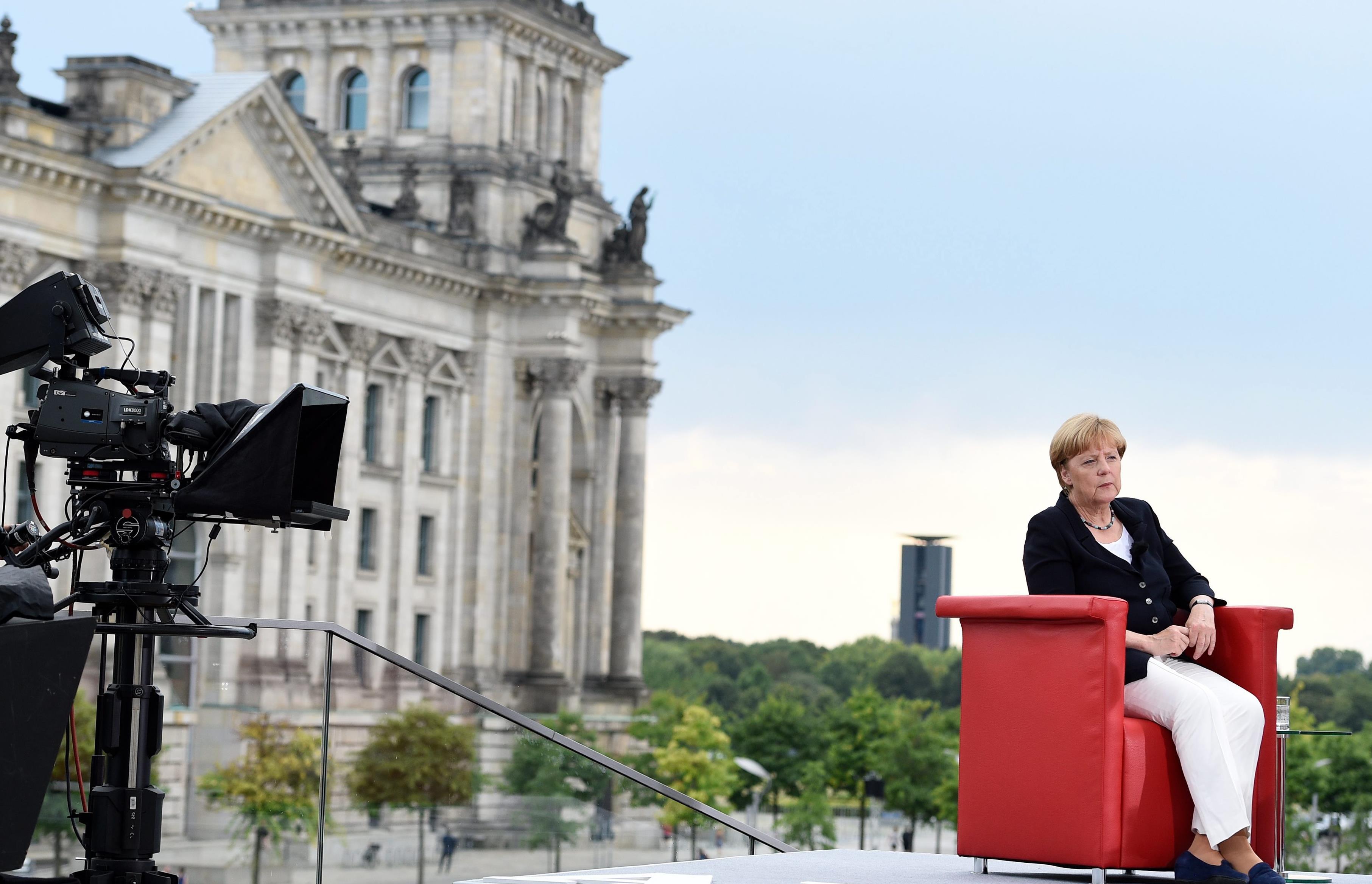 Οι φόβοι της Μέρκελ πήραν μορφή, κόμμα και σύμμαχοι βράζουν