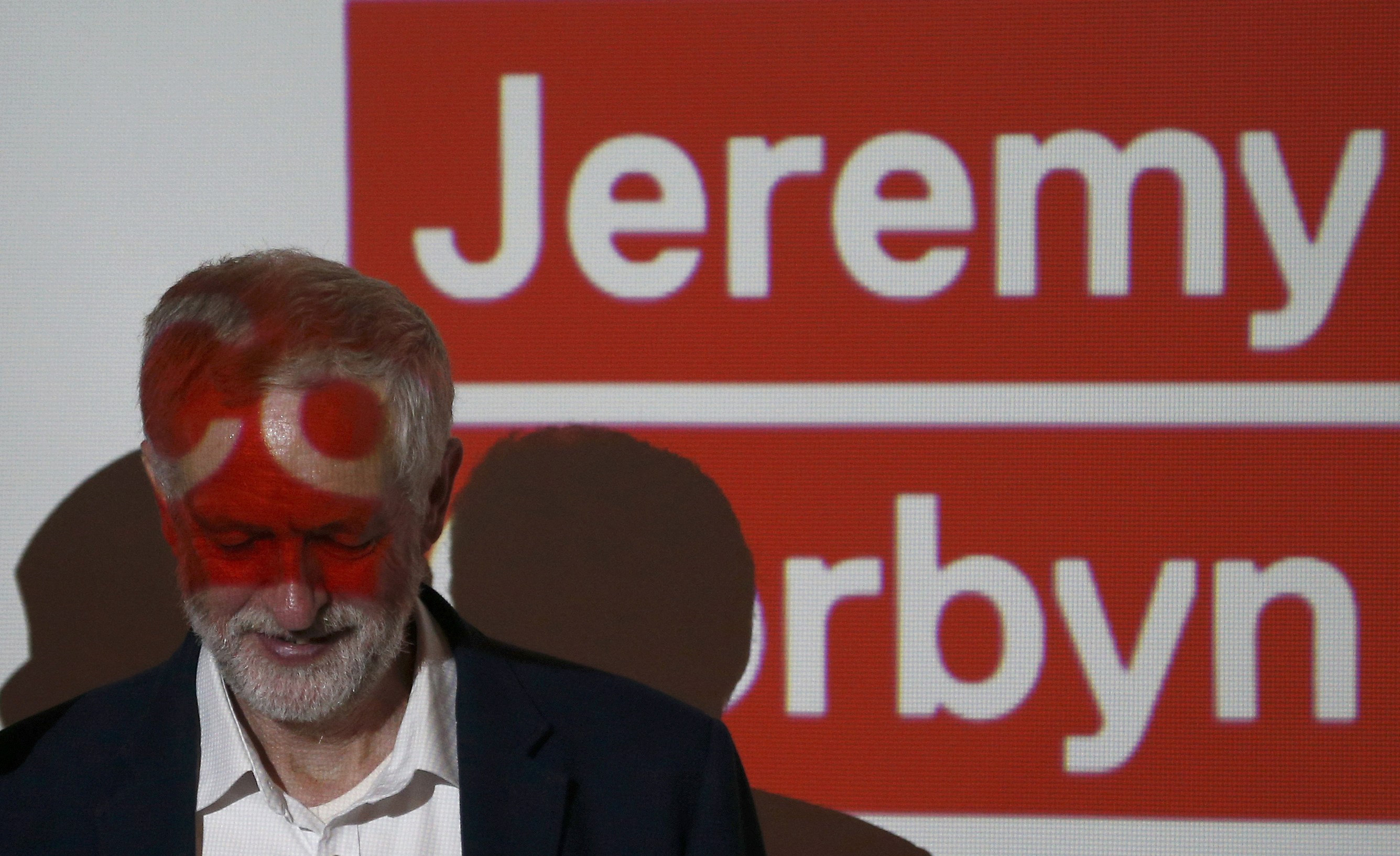 Ο Τζέρεμι Κόρμπιν αναμένεται να επανεκλεγεί στην ηγεσία των Εργατικών