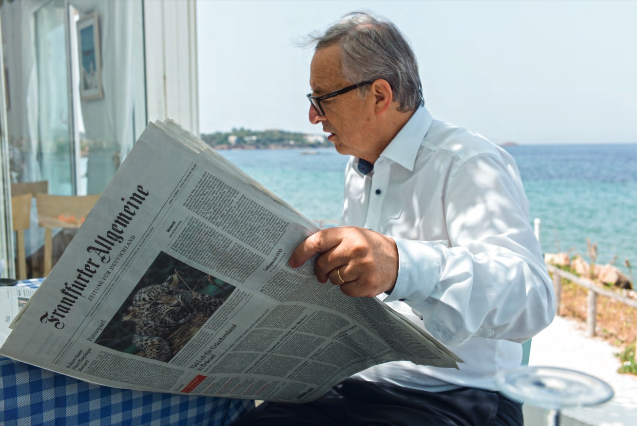 O Γιούνκερ σε ελληνική ταβέρνα: Χαίρομαι που το μενού είναι σε ευρώ…