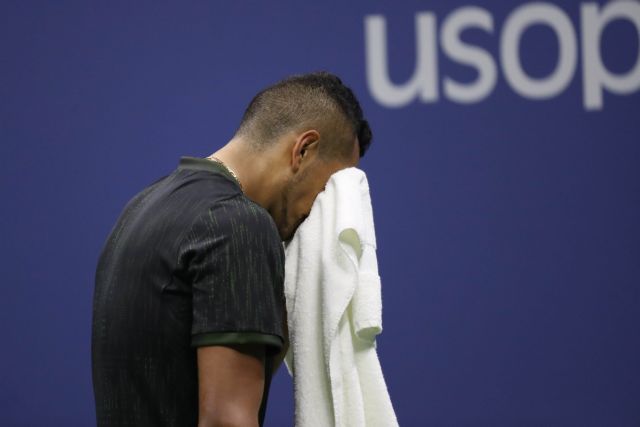 Αποχώρησε τραυματίας ο Κύργιος, πρόκριση για τα φαβορί