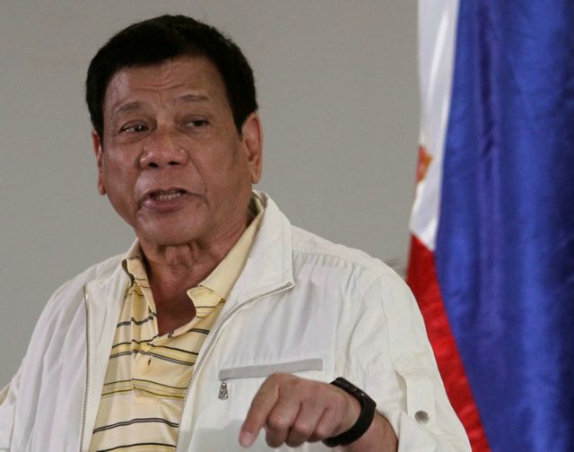 Ο Ντουτέρτε μίλησε… «γαλλικά» και δεν θα δει τον Ομπάμα