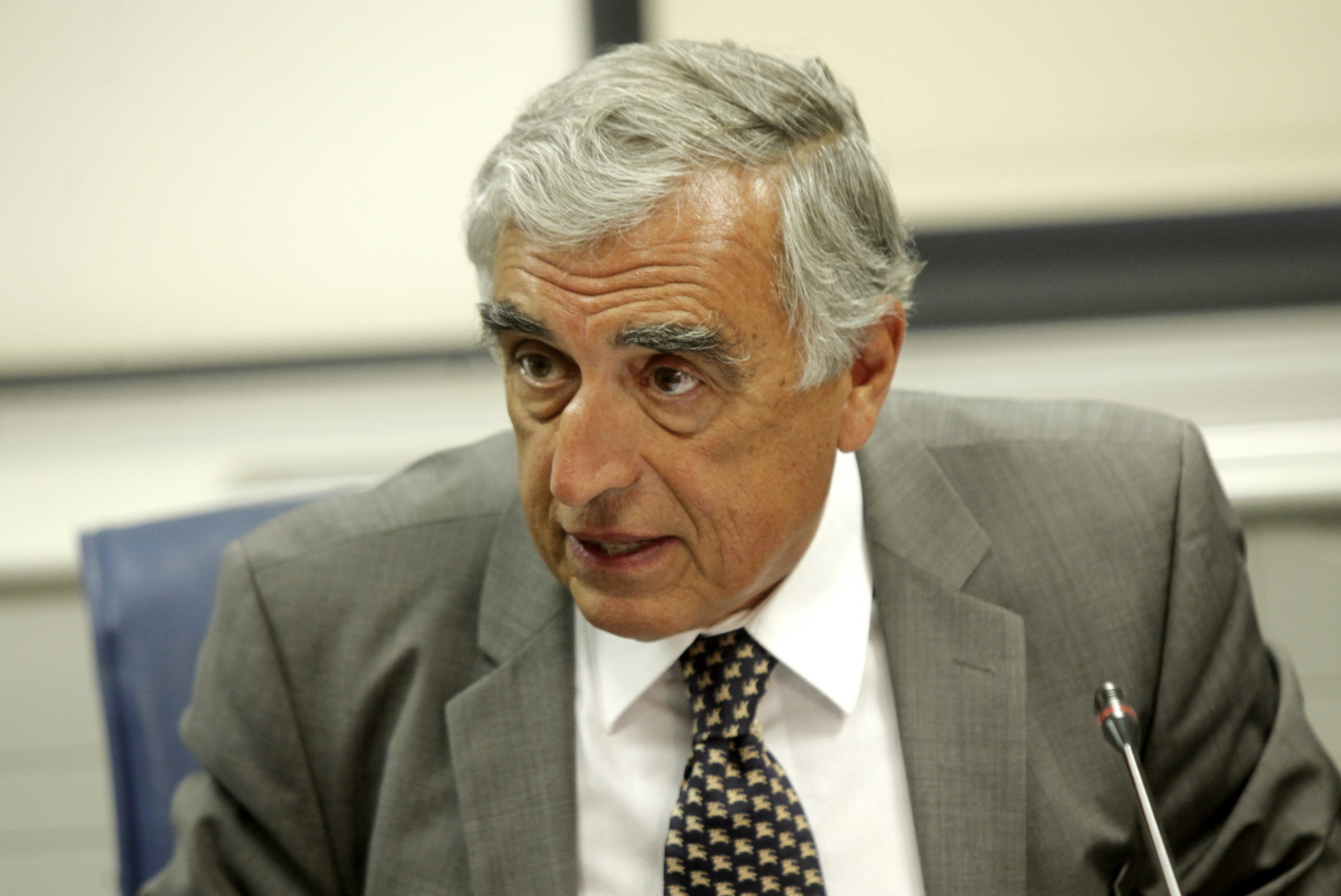 Ο Κ.Μενουδάκος, νέος πρόεδρος της Αρχής Προστασίας Προσωπικών Δεδομένων