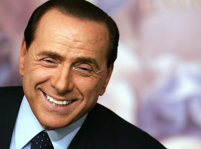 Μπερλουσκόνι «δια χειρός» Σορεντίνο στη μεγάλη οθόνη