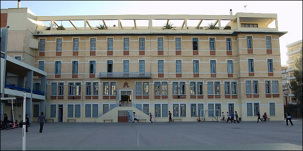 «Επιστροφή στα σχολεία μας»: O κόσμος του Λεοντείου Λυκείου σε μια έκθεση