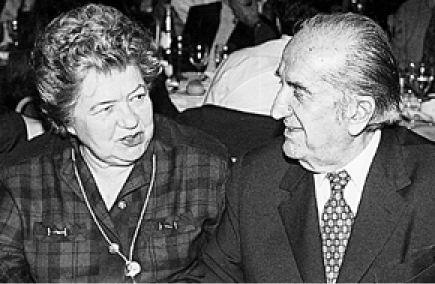 Πέθανε η σύζυγος του υπουργού του ΠΑΣΟΚ Βαγγέλη Γιαννόπουλου