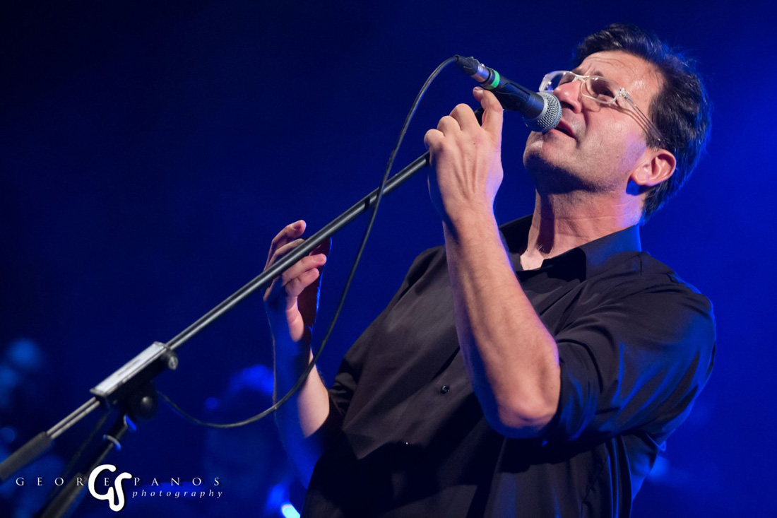 Ο Θανάσης Παπακωνσταντίνου live στην Τεχνόπολη