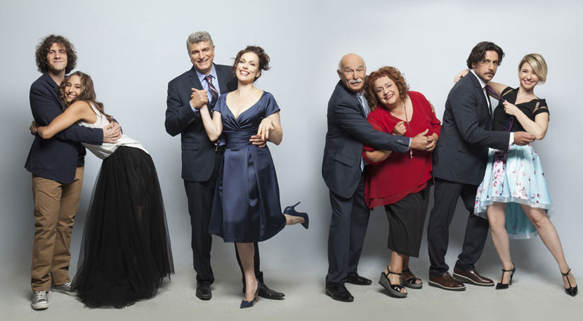 Με 4 ζευγάρια κάνει πρεμιέρα η «Μουρμούρα»