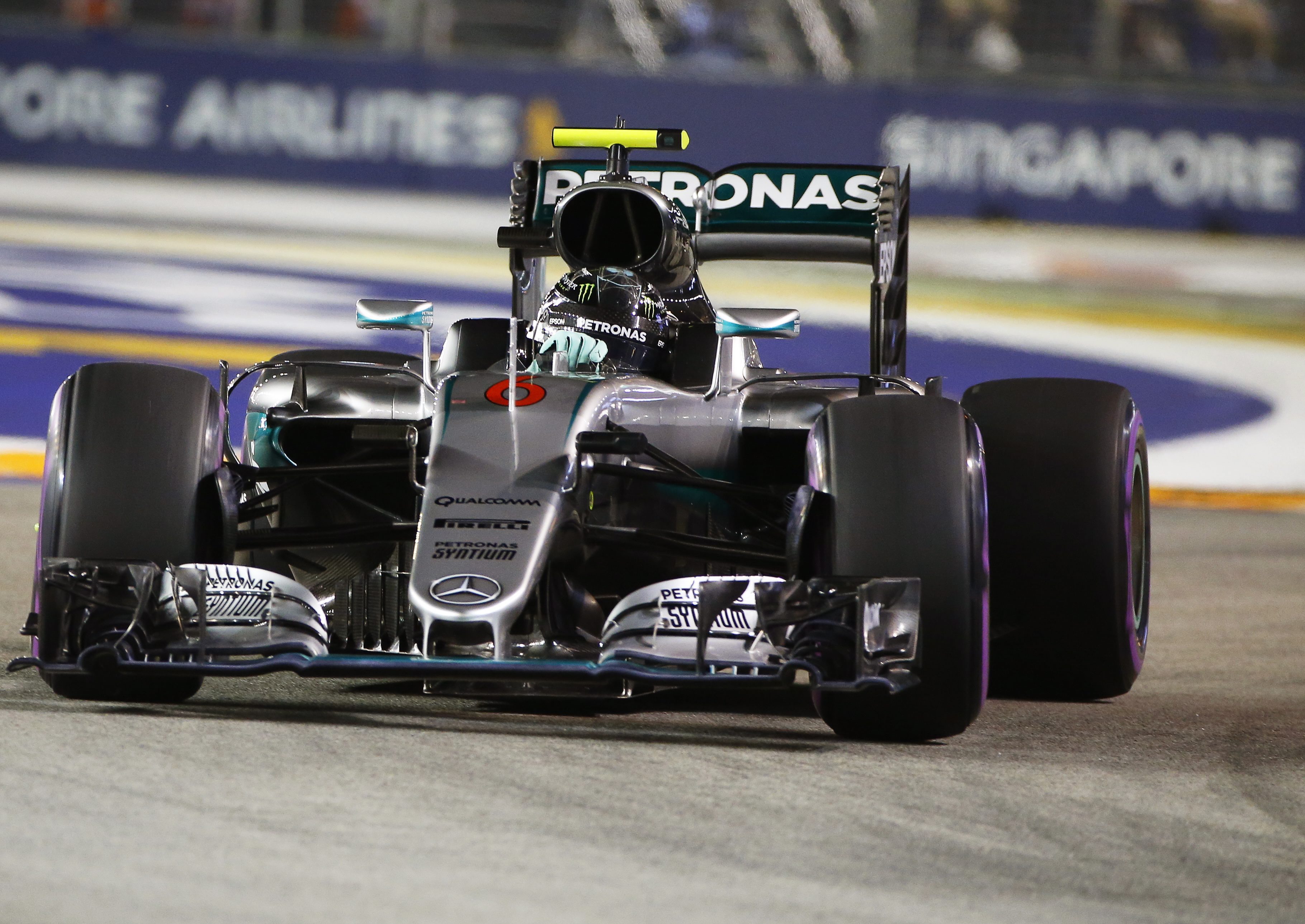 GP Σιγκαπούρης 2016: Pole position για τον ασταμάτητο N. Rosberg