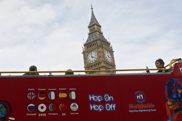 Βρετανία: Προτιμούν να μεταφέρουν τις εταιρείες στο εξωτερικό μετά το Brexit