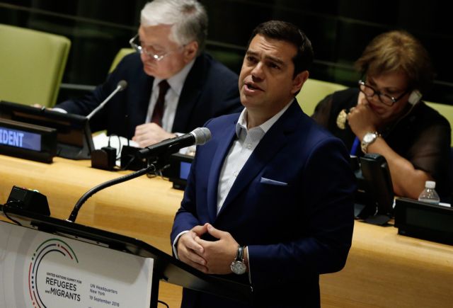 Συλλογική υπόθεση το προσφυγικό, τονίζει από τον ΟΗΕ ο πρωθυπουργός