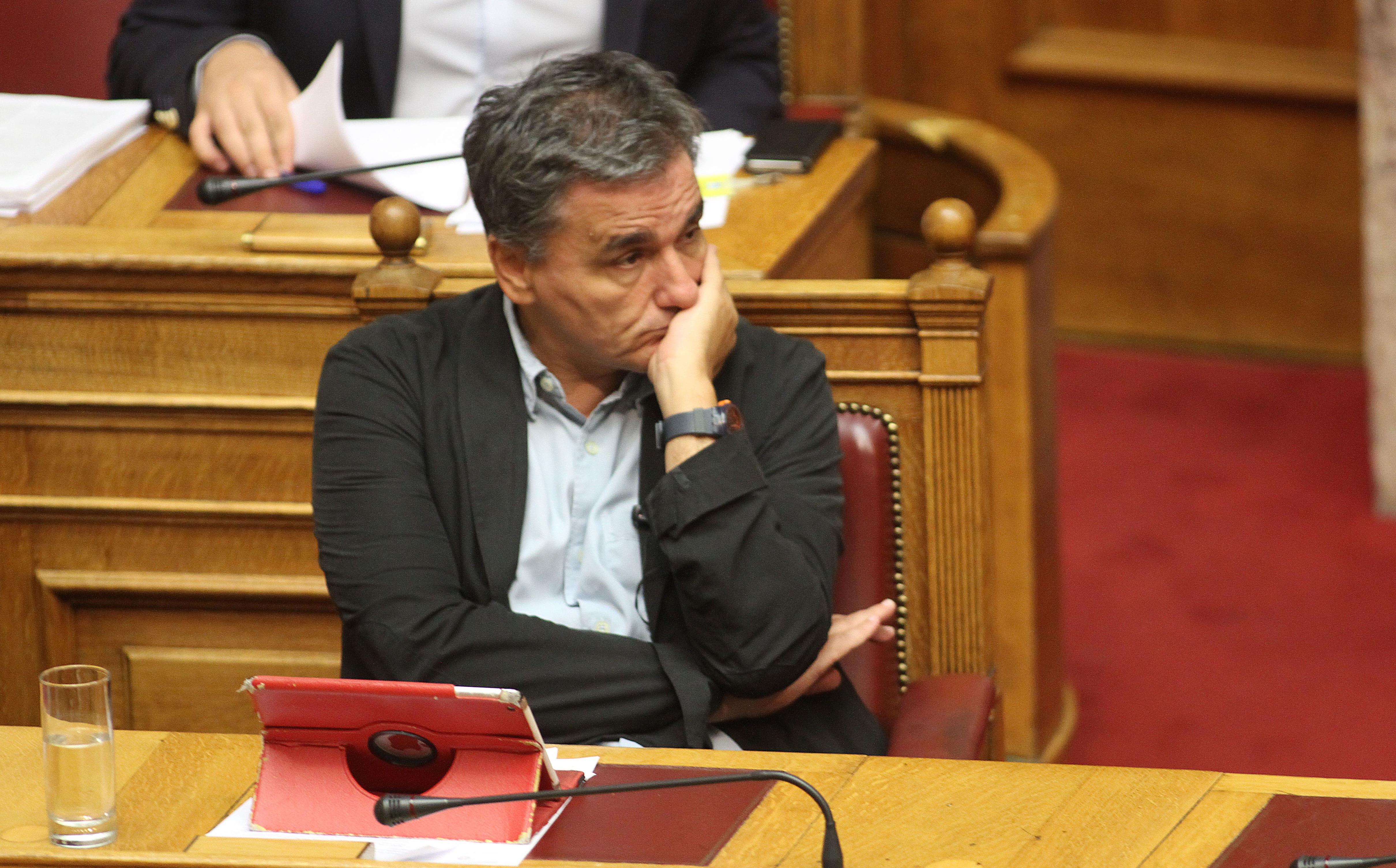 Ως κατεπείγον και το νομοσχέδιο για τα προαπαιτούμενα