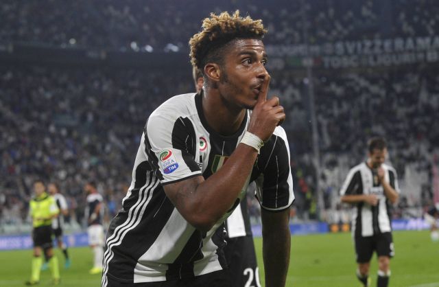 «Μπλόκο» της Τζένοα στη Νάπολι, άνετες «Γιούβε» και Ρόμα