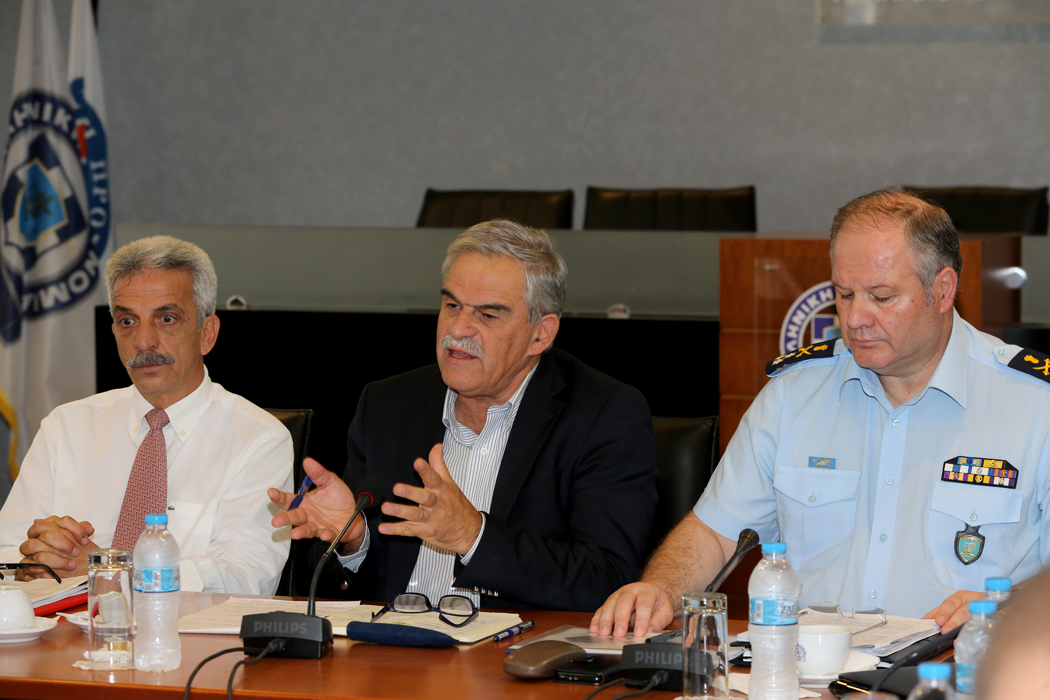 Συμμάζεμα στις υπηρεσίες της ΕΛ.ΑΣ. σε όλη τη χώρα