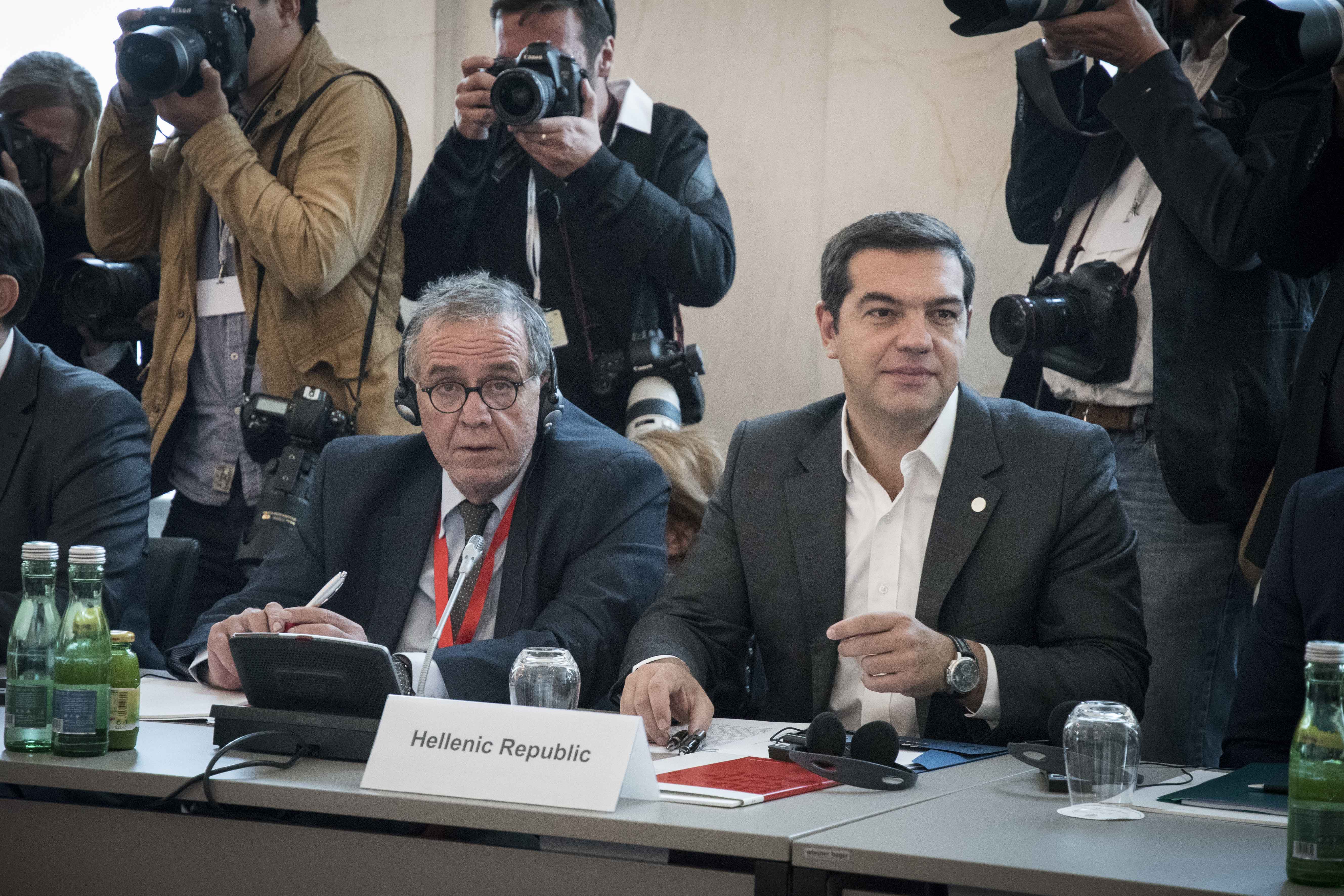 Τσίπρας: Συλλογική δράση και γοργότερη μετεγκατάσταση προσφύγων