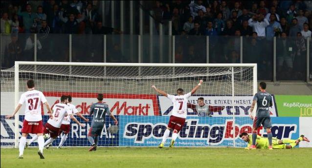 Ήττα του Ολυμπιακού στο 92′ από τη Λάρισα, «γκέλα» ο ΠΑΟΚ