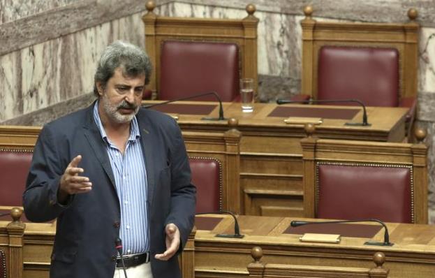 Κόντρα Πολάκη – Σαλμά έπειτα από καταγγελίες για τις αρθροσκοπήσεις