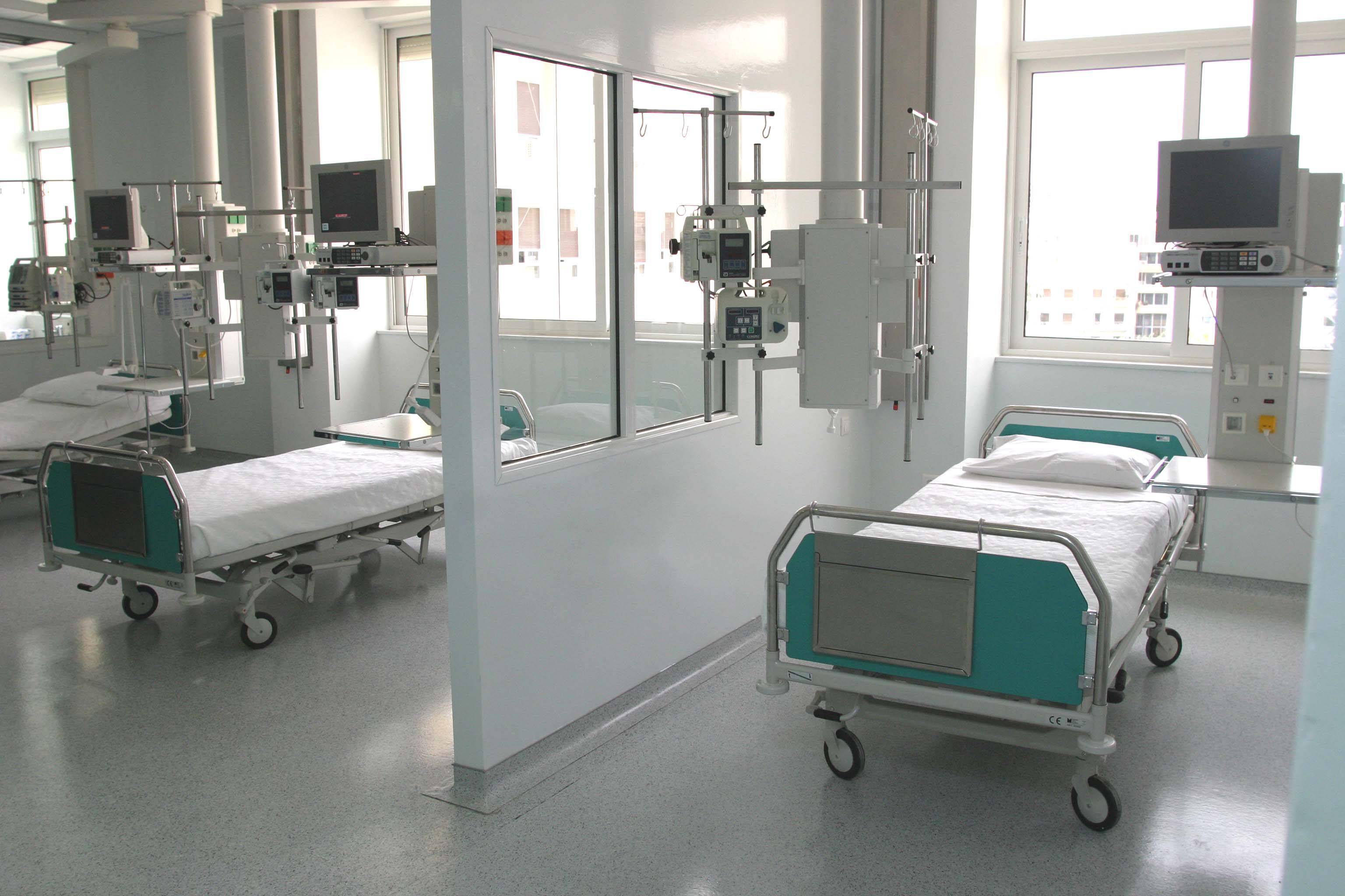Επιπλέον 13 κλίνες ΜΕΘ λειτουργούν πλέον στο Νοσοκομείο «Σωτηρία»