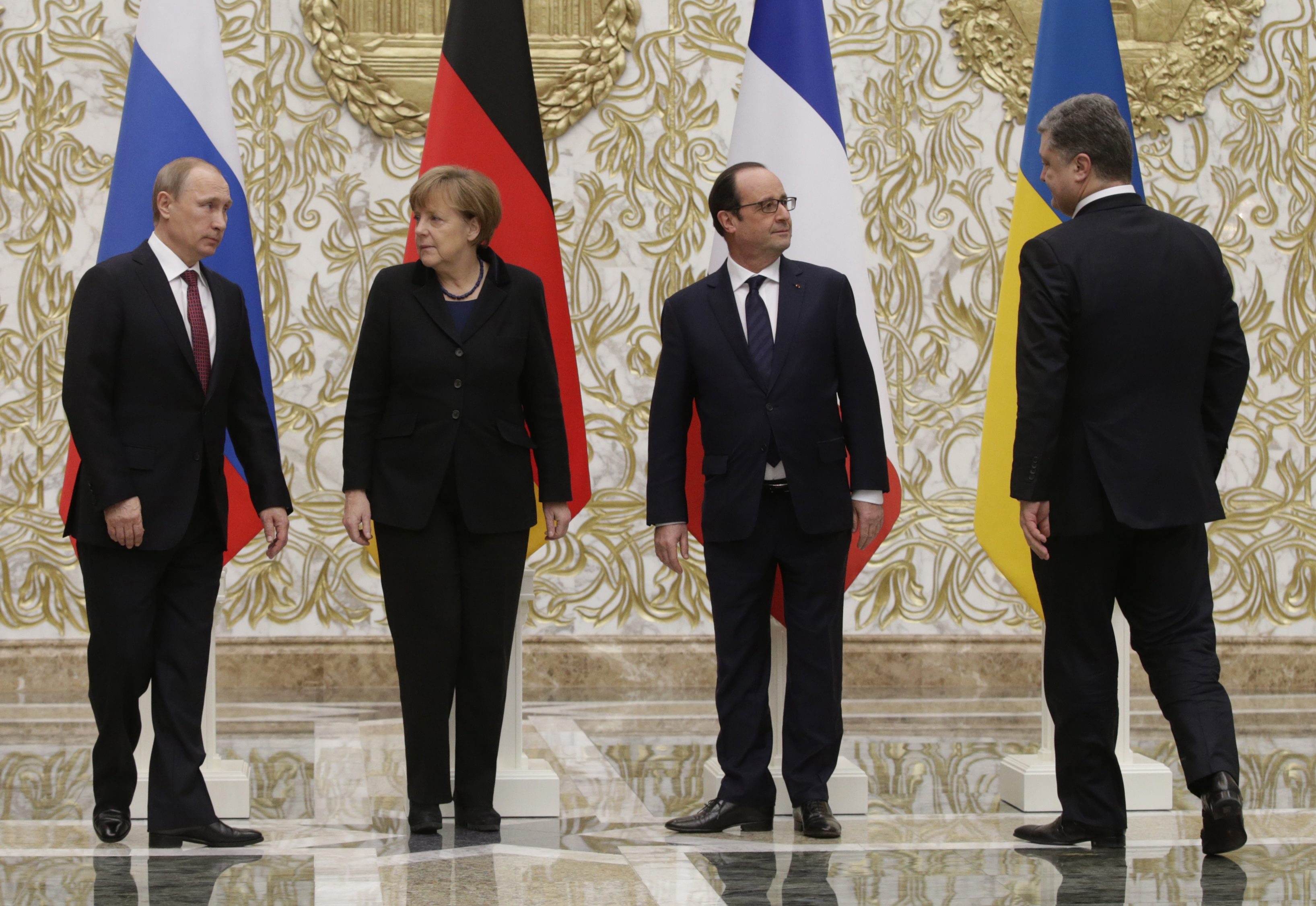 Τετραμερής Μέρκελ, Ολάντ, Πούτιν, Ποροσένκο για την ουκρανική κρίση