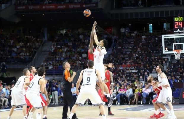 «Μάχη» Ρεάλ-Ολυμπιακού στην πρεμιέρα της Ευρωλίγκα