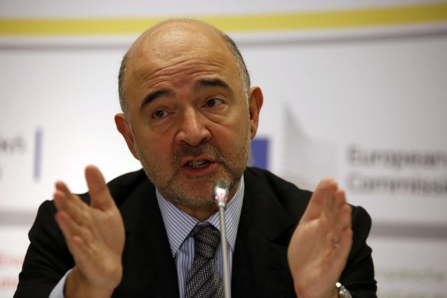 Μοσκοβισί: Η ΕΕ οφείλει να παίξει τον ρόλο του έντιμου μεσολαβητή για το χρέος