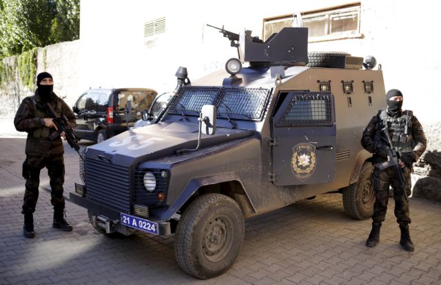 Βομβιστική επίθεση στη νοτιανατολική Τουρκία με 18 νεκρούς