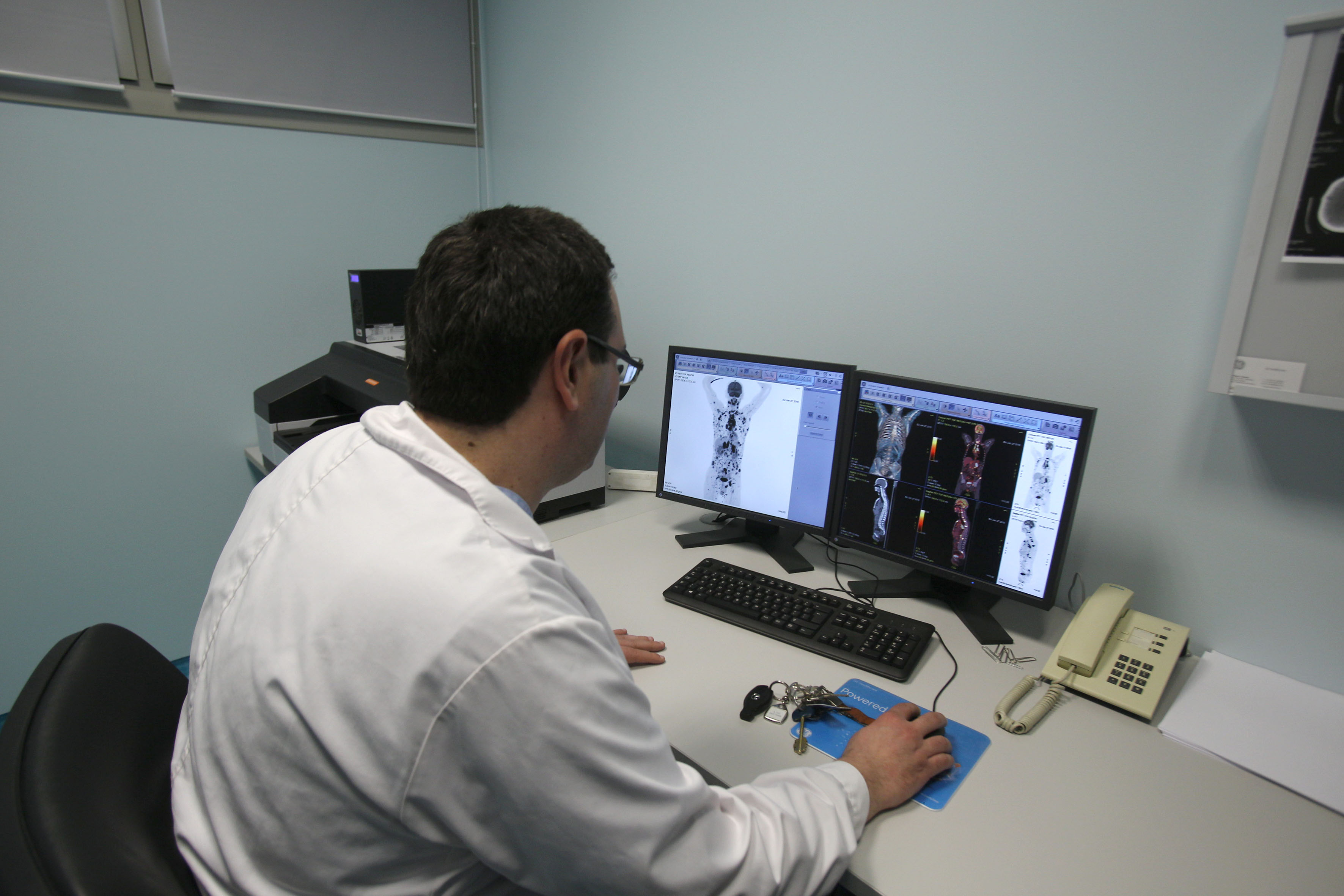 Σε ανακοστολόγηση ιατρικών πράξεων προχωρά το υπουργείο Υγείας