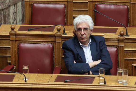 Παρασκευόπουλος: Υπεραμύνεται των χειρισμών του στην υπόθεση του δικαστικού