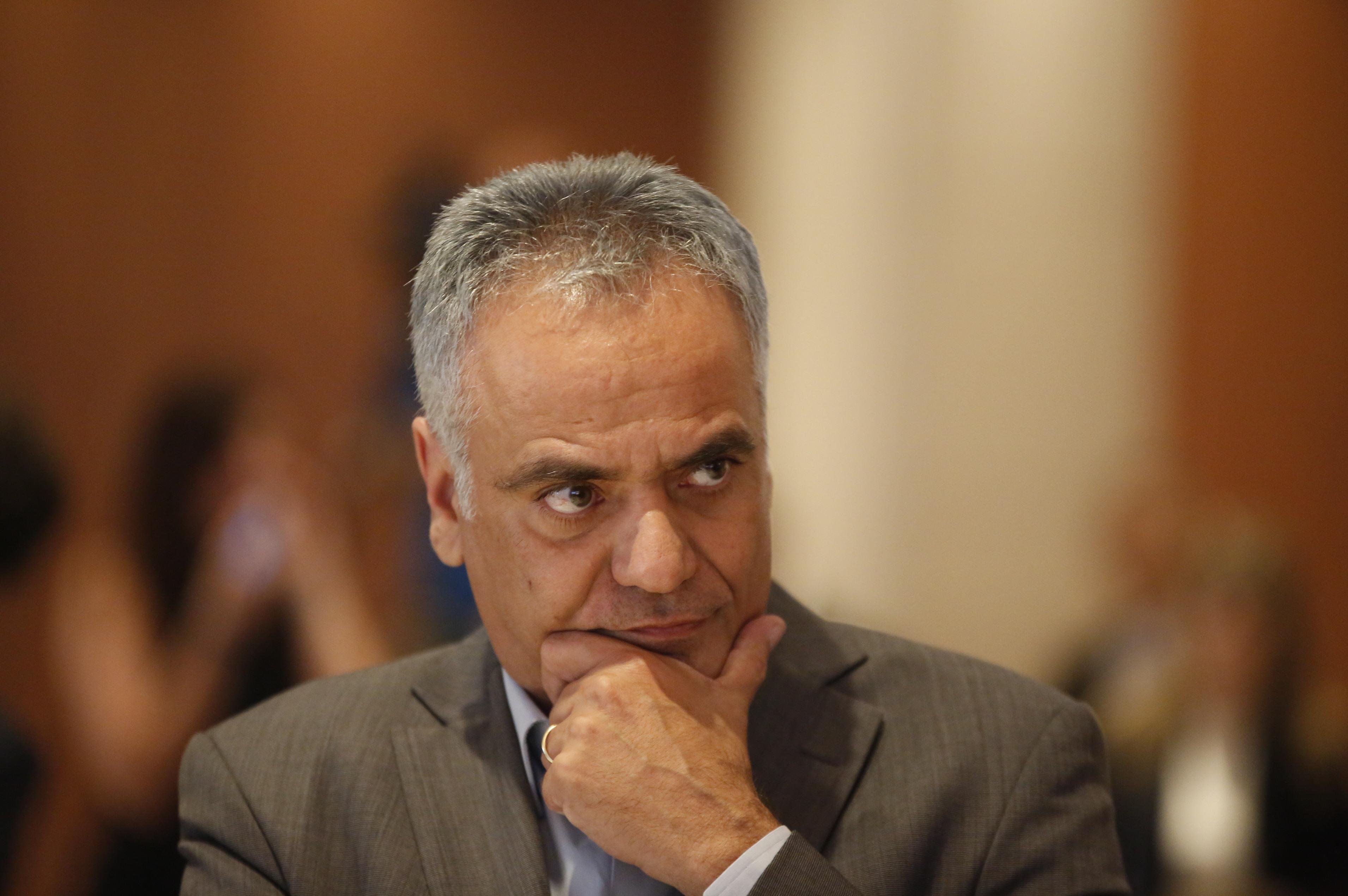 Oμάδα των «53»: «Γιατί ο Πάνος Σκουρλέτης έχει δίκιο»