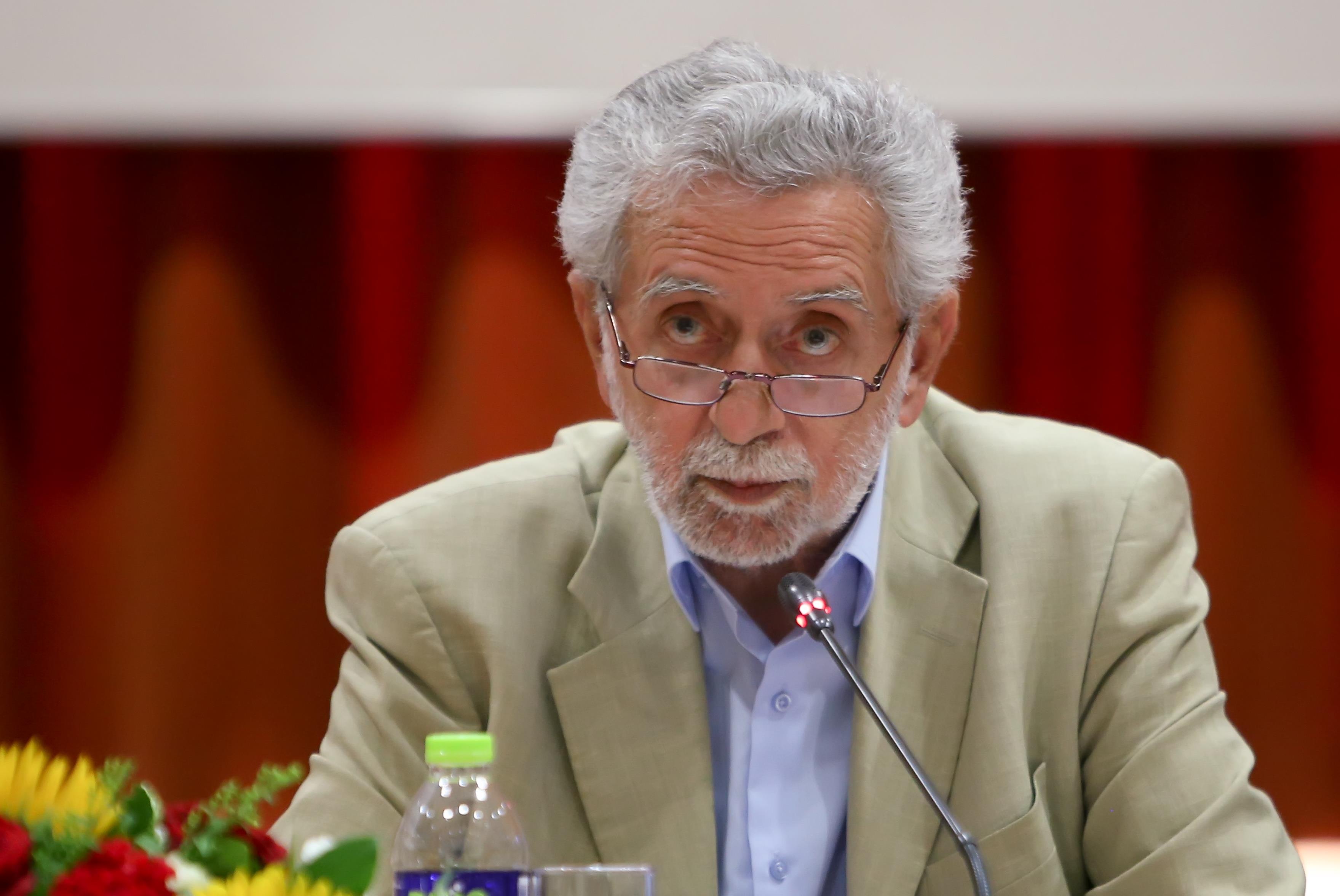 Δρίτσας: Όχι και να πουλήσουμε την ψυχή μας στο διάολο για τέταρτο μνημόνιο