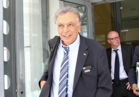 Η FIFA όρισε επικεφαλής της επιτροπής τον Κουτσοκούμνη και ζητάει εκλογές ως τις 31/5