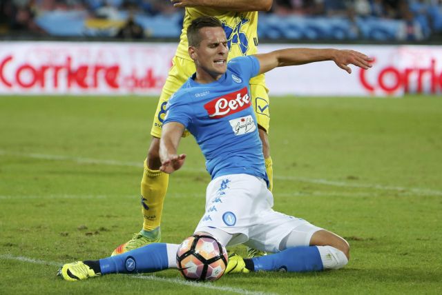 Σοκ στη Νάπολι με Μίλικ που υπέστη ρήξη χιαστού