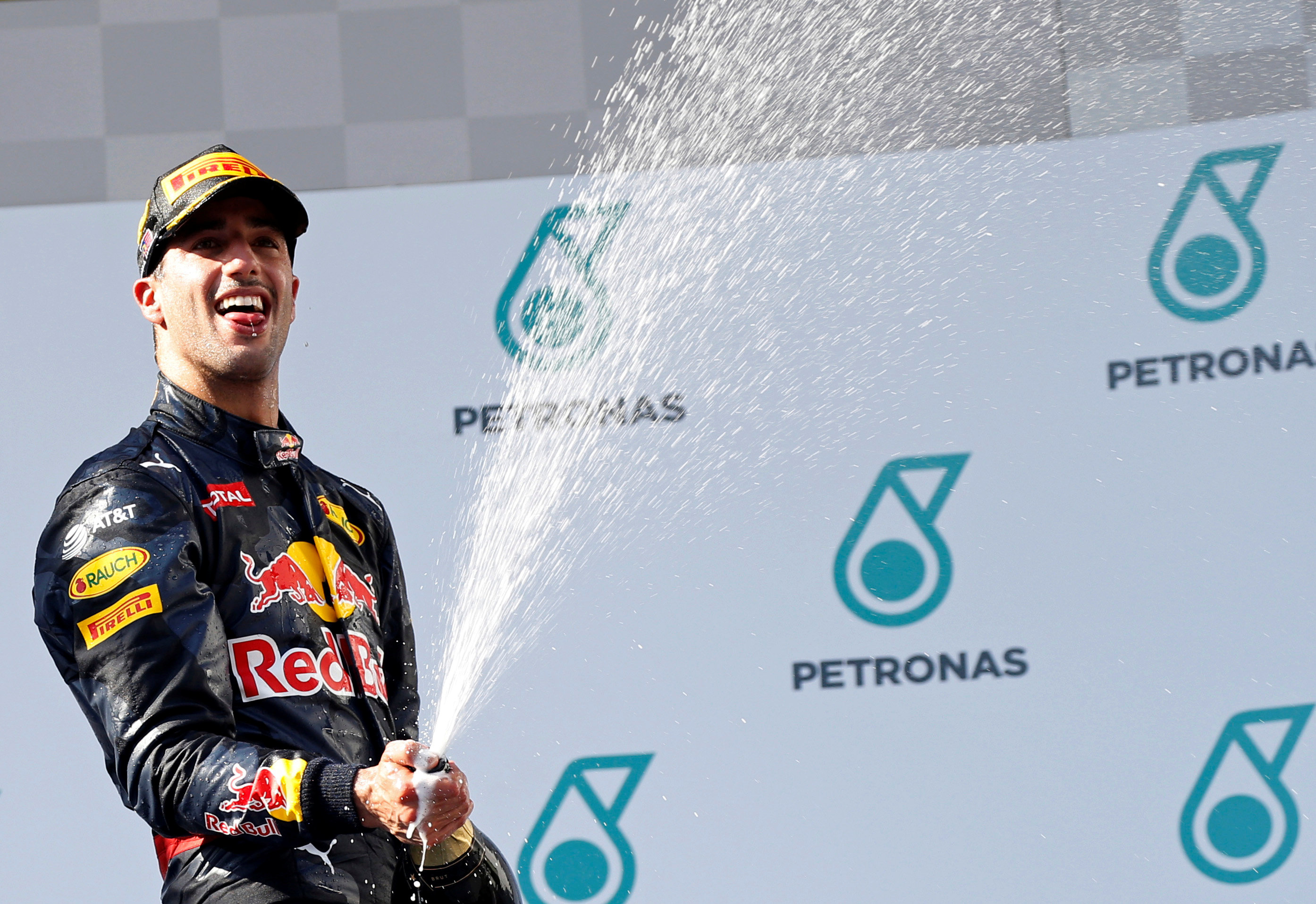 GP Μαλαισίας 2017: Επιτέλους νίκη για τον D. Ricciardo, άτυχος για μία ακόμα φορά ο L. Hamilton