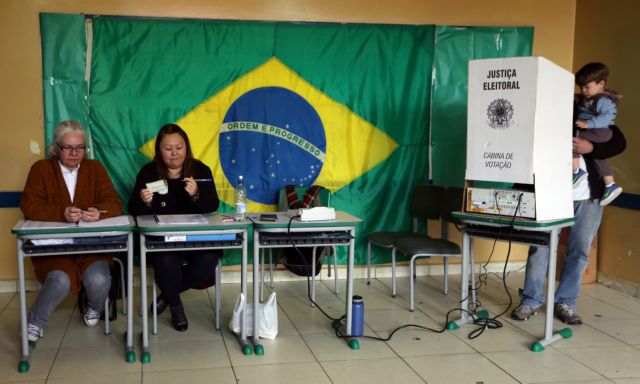 Βραζιλία: Εκλογική ήττα για τα κόμματα που εμπλέκονται σε σκάνδαλα διαφθοράς