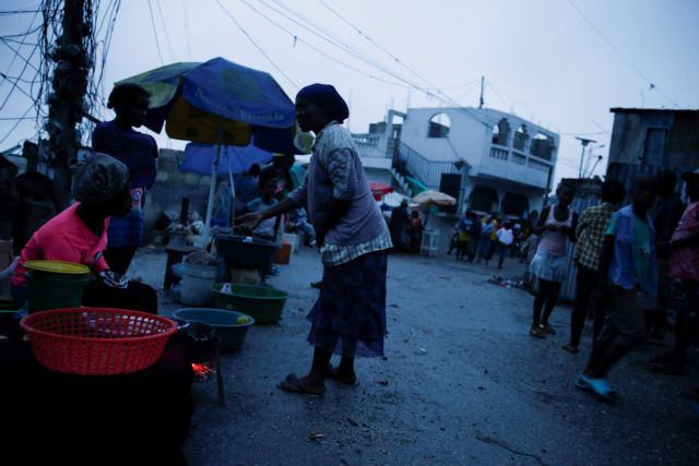 Ο τυφώνας Μάθιου κινείται απειλητικά προς την Αϊτή