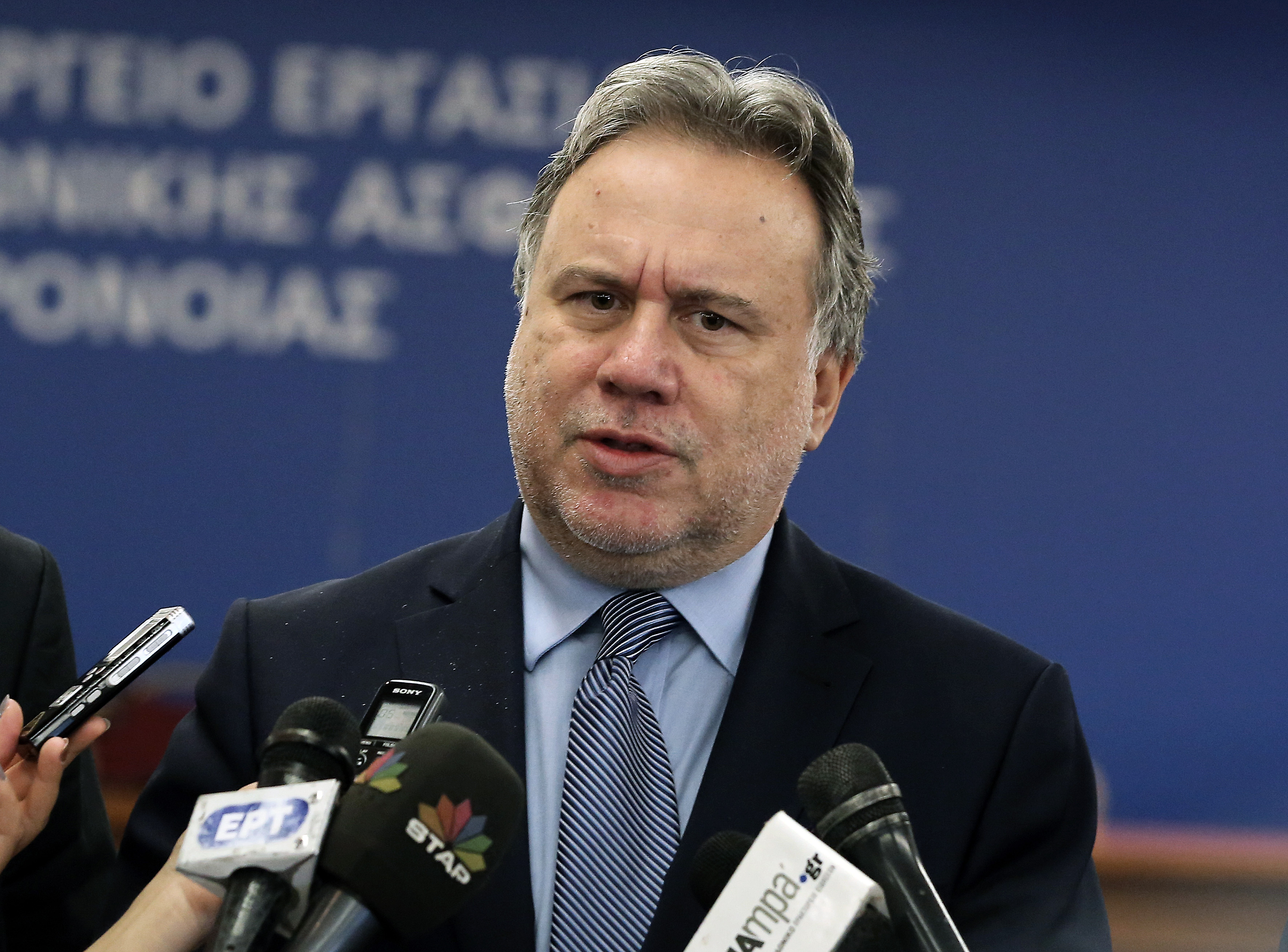 Κατρούγκαλος: Νέφος παραπληροφόρησης τα περί μείωσης κατώτατου μισθού