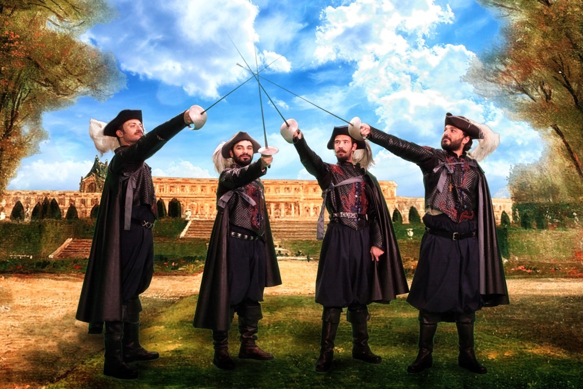 «Οι τρεις σωματοφύλακες» στο Ακροπόλ – Προσκλήσεις