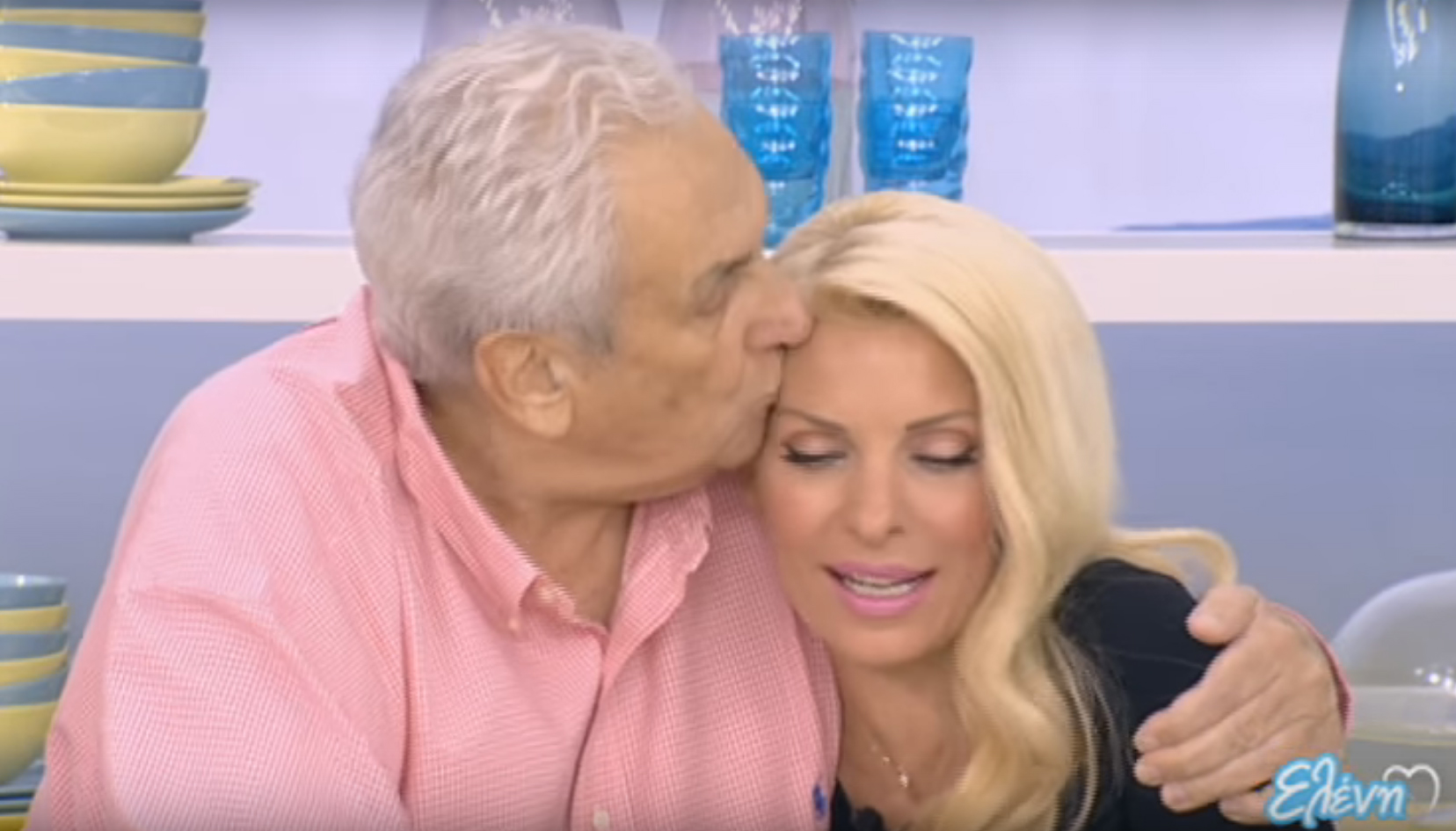 Ο Δ.Κοντομηνάς εισέβαλε στο πλατό και ξέσπασε για τις τηλεοπτικές άδειες