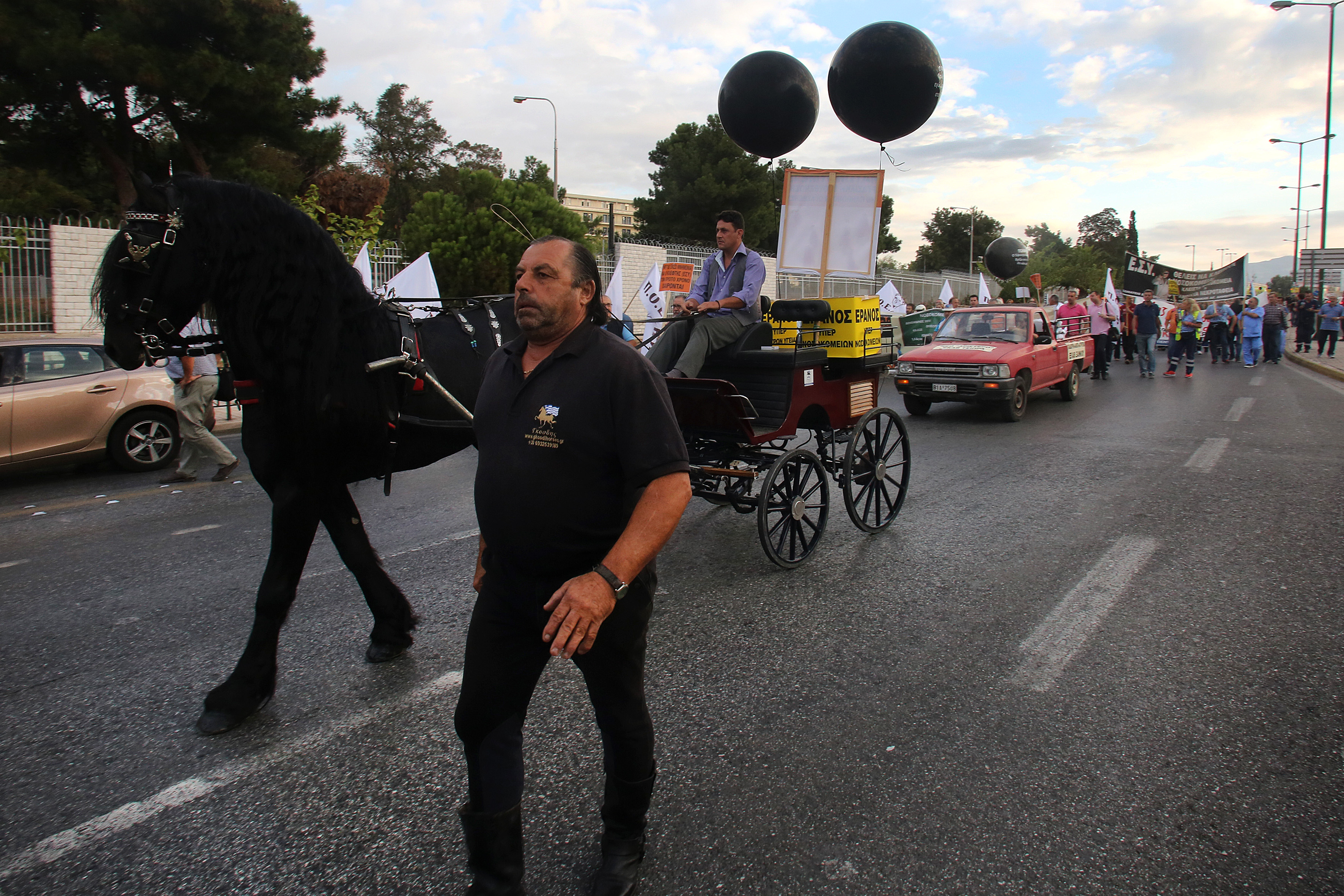 «Καραβάνι υγείας» πέρασε από τα νοσοκομεία της Αθήνας