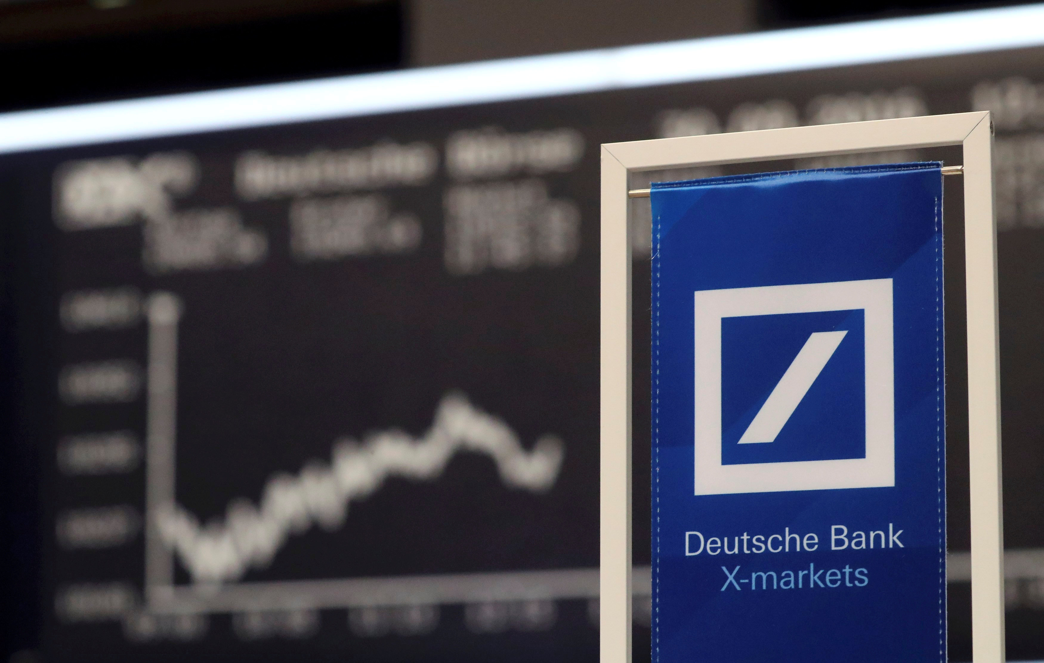 Deutsche Bank: Άκαρπες οι επαφές Κράιαν με τις αμερικανικές αρχές