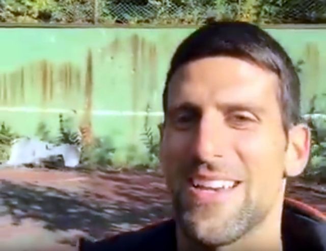 Συγκίνηση Τζόκοβιτς στο… βομβαρδισμένο γήπεδο του τένις