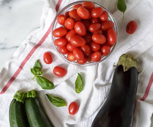 16 τροφές που (σχεδόν) αντικαθιστούν το νερό