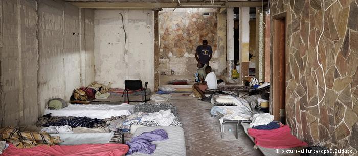 Ιταλία: από χώρα διέλευσης, χώρα παραμονής